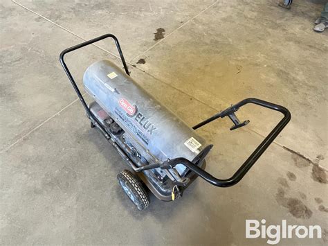 Dyna Glo Delux Professional Grade Space Heater | Agriculture | BigIron