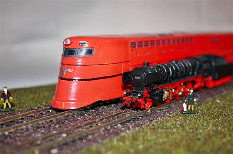 Breitspurbahn locomotive model. by FutureWGworker on DeviantArt