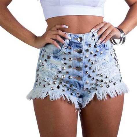 Como Usar Short Hot Pants Da Moda Feminina