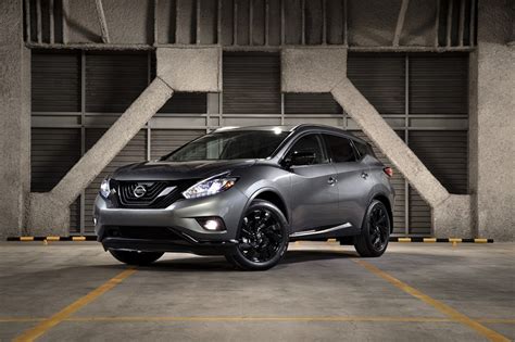 Nissan Presenta En M Xico La Gama Midnight Edition Conformada Por