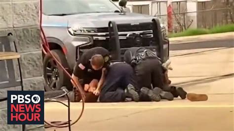 Arkansas Police Officers Suspended After A Video Shows Brutal Beating Youtube