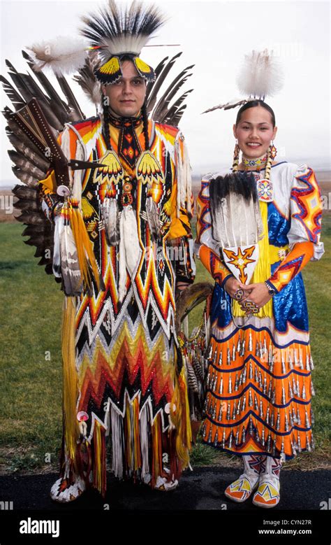 American Indian Couple – Telegraph