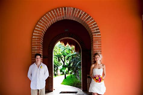 Naked Cupcakes Our Wedding Pics Are Here