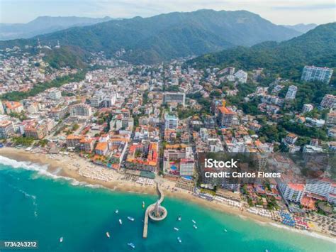 Vista Panorámica De La Zona Romántica En Puerto Vallarta México Foto De