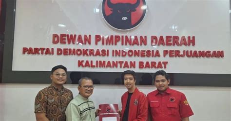 Mantap Maju Pilgub Kalbar Ria Norsan Daftar Cagub Ke Pdi Perjuangan