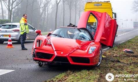Ferrari Enzo Crashed And Badly Damaged In The Netherlands