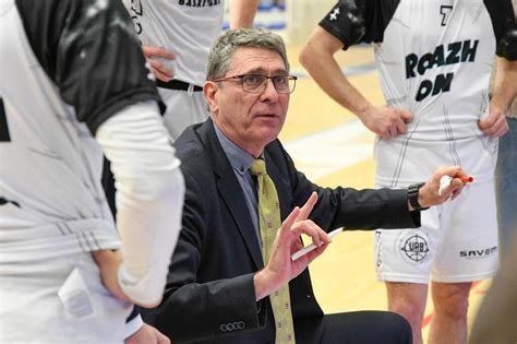 Basket Ball Pascal Thibaud Union Rennes Futur Entra Neur Du Cep