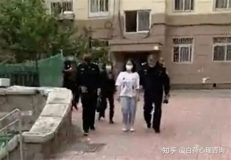 15岁少女勒死精英律师母亲：为什么妈妈付出了一切，却把孩子养成了仇人？ 知乎