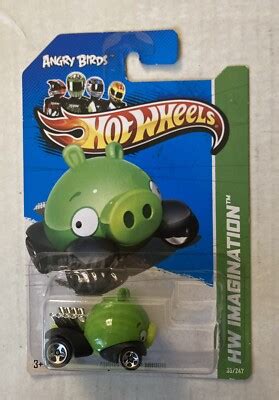 Hot Wheels Angry Birds Minion Green Pig Car HW IMAGINATION 35 247 E42