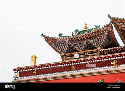 Wooden Traditional Chinese Roof Of Pagoda Roof Structure Of Buddhist