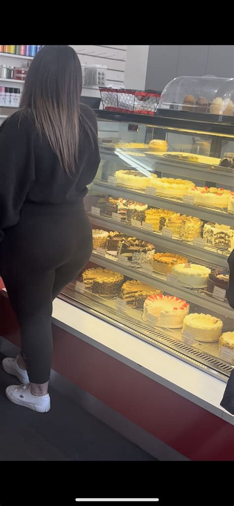 Thick Ass In Tights Nearly Busting Out OC Only Spandex Leggings