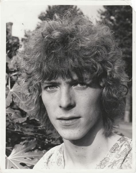 A Very Young David Bowie Imgur