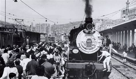 Tren De Santiago A Valpara So La Historia De Un Legendario Ferrocarril