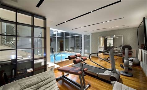 3 Must Have Pieces of Equipment For Your Small Home Gym - Ignore Limits