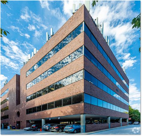 Bus Routes to Teaneck Road and East Winant Avenue in Teaneck