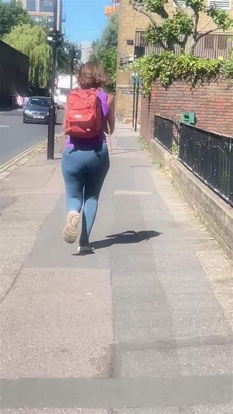Milf Running In Yoga Pants Video 2 ThisVid