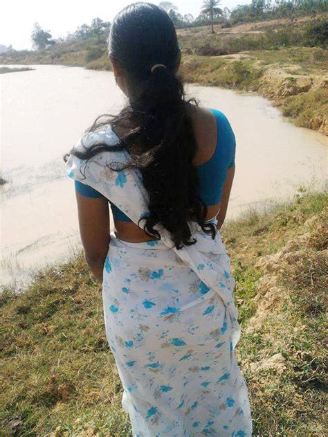 Desi Bhabhi Pissing In Jungle XXX Porn Bur Ki Chudai