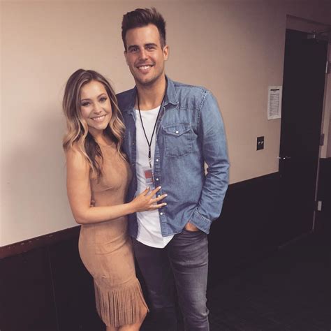 Full Sized Photo Of Taylor Dye Jackie Lee Couple Pics Opry Cuteness 08