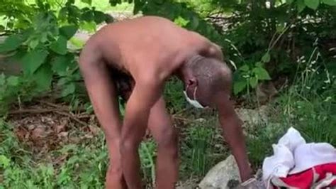 Straight Homeless Man Stripping Outside For Cash Porn Videos