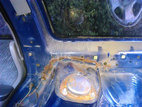 Задние стаканы — Subaru Forester (SF), 2 л, 2001 года | поломка | DRIVE2