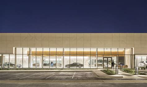Sewell Lexus Dallas – Roomi Group