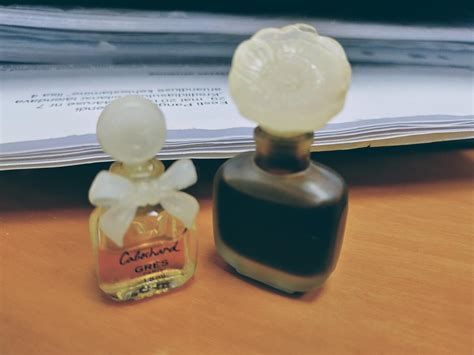 Youth Dew Amber Nude Estée Lauder Parfum ein es Parfum für Frauen