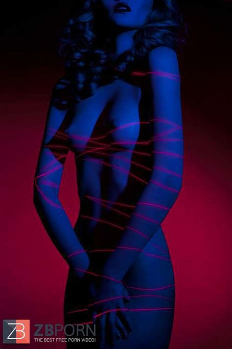 Random Chicks And Funny Stuff ZB Porn