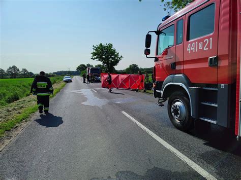 Wypadek Miertelny W Pow Krapkowickim Auto Si Zapali O Radio Doxa