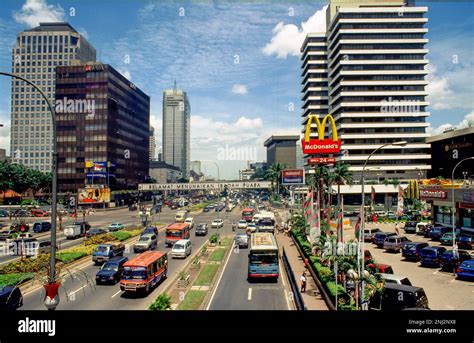 Indonesia Jakarta Traffic On Jalan Thamrin Avenue Stock Photo Alamy