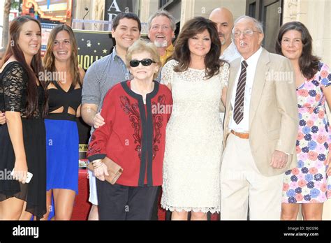 Valerie Bertinelli with her Family Valerie Bertinelli is honored with ...