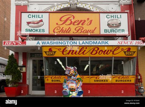 Original Bens Chili Bowl Washington Dc Stock Photo Alamy