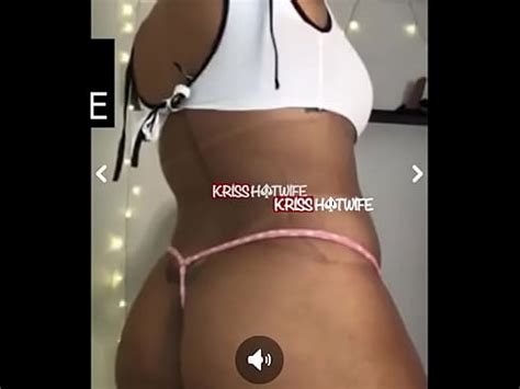 Kriss Hotwife Safada é Flagrada Na Webcam Trocando de Roupa XVIDEOS