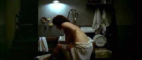 Naked Ariane Ascaride In La Communion Solennelle