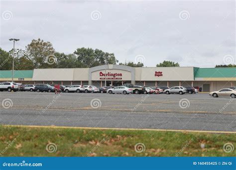 Burlington Store in New Jersey Editorial Image - Image of discounted ...