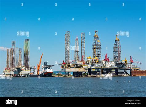 Texas, Galveston, harbor, offshore drilling rigs and support vessel