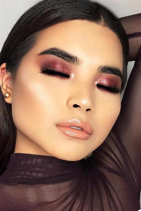Do You Wonder How To Apply Makeup To Asian Eyes So That To Compliment