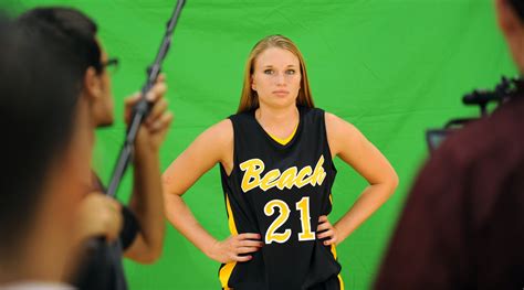 Long Beach State Athletics Blog Behind The Scenes Women S Basketball Photo Shoot