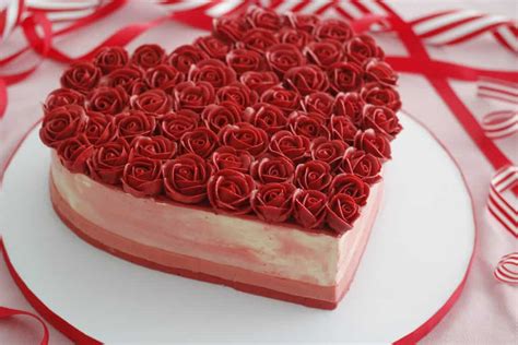 Heart Shaped Cake with Buttercream Roses