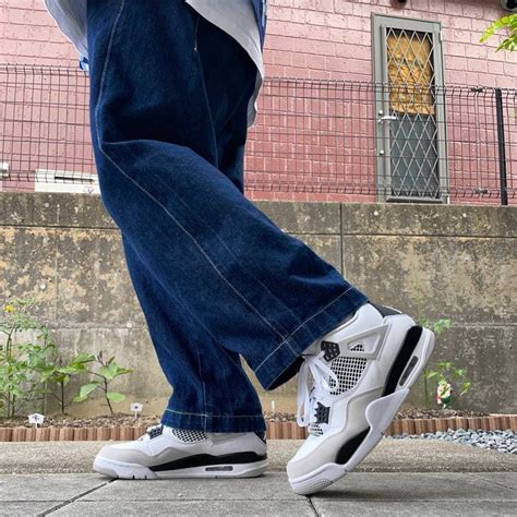 购买 大童款 Air Jordan 4 复刻版 军用黑 408452 111 Novelship