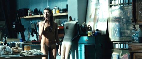 Naked Dorothée Brière in Blind Man