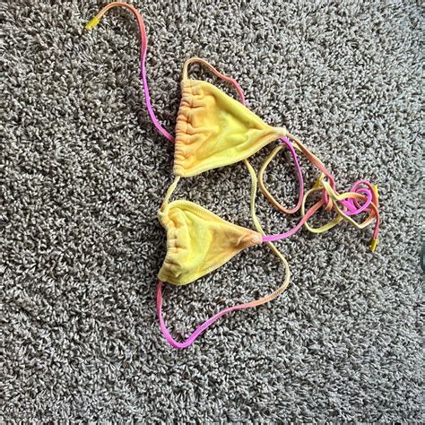 Triangl Bikini Top No Flaws So So Cute Triangl Depop