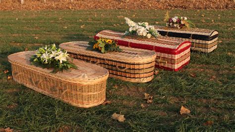 Oem Funeral Coffin Wicker Casket Biodegradation Willow Coffin For Sale