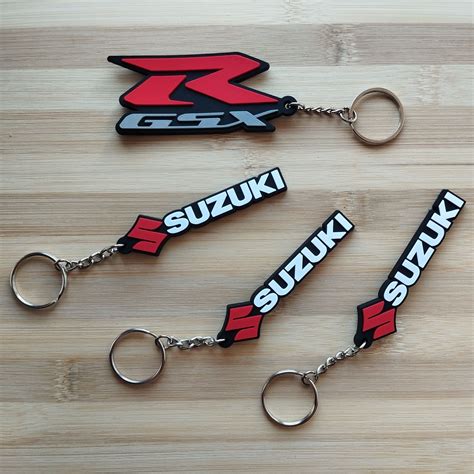 Брелок мото авто Сузуки Suzuki резиновый, не царапает траверсу. Новые ...