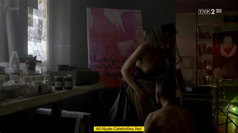 Aleksandra Poplawska Naked In Miasto Skarbow