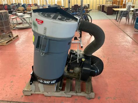 Trac Vac Leaf Vac Z Pro Attachment With 6 5 Hp Briggs Motor Govdeals