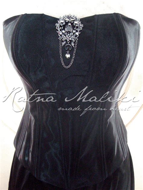 Kebaya Batik Gaun Malam Dark Light