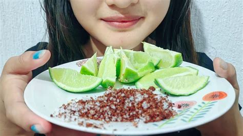 Mi Primer Asmr Comiendo Lim N Con Tajin Y Sal Asmr En Espa Ol Youtube