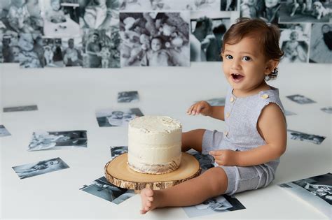 10 Tips for Documenting Your Baby’s First Birthday With A Cake Smash ...