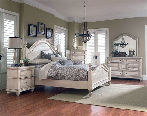 Ella Home Ideas: White Wooden Bedroom Furniture Sets / White 7 Piece