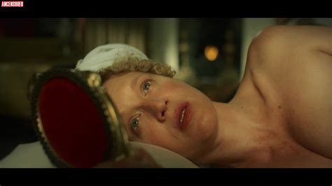 Naked Ludivine Sagnier In The Serpent Queen